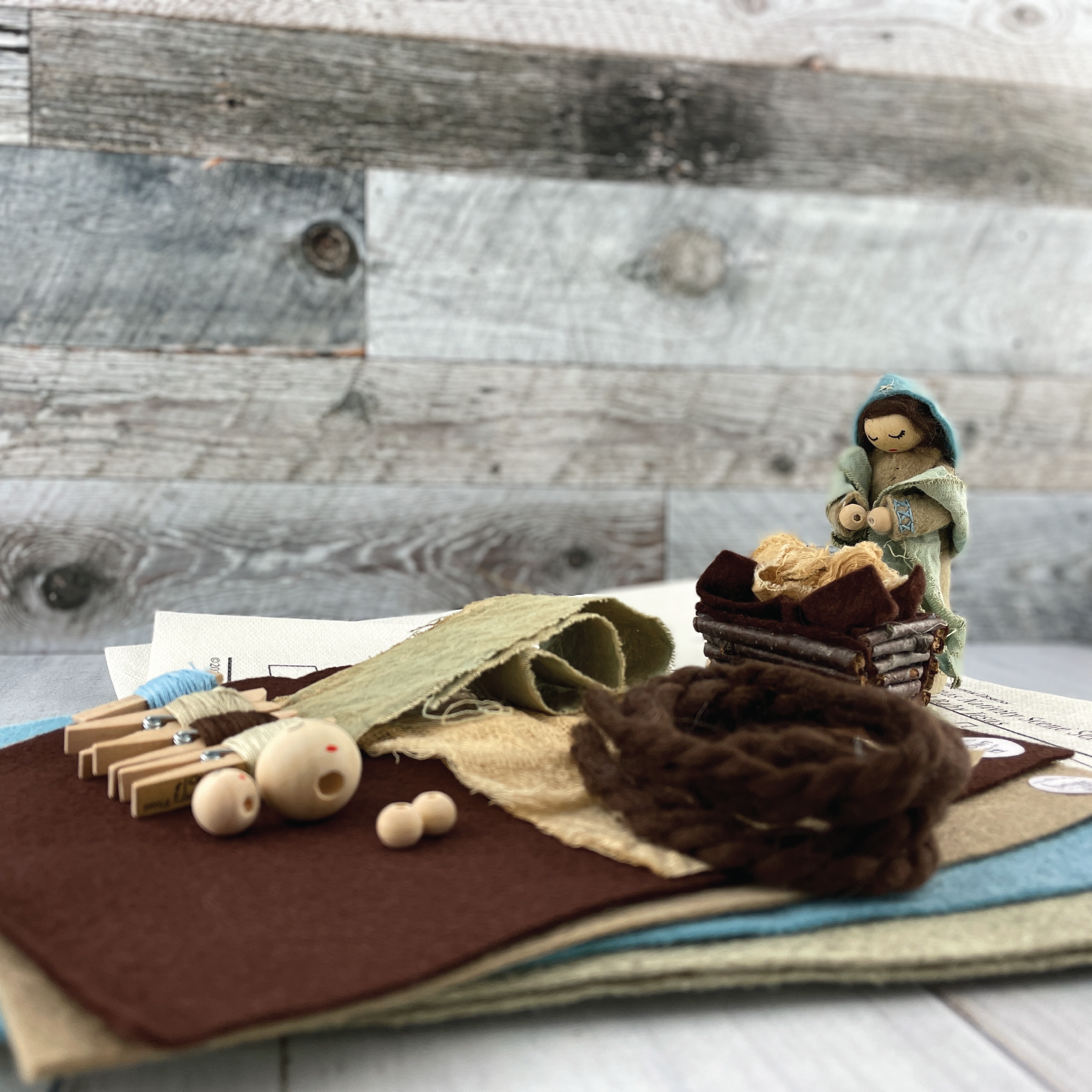 Christmas Nativity Series Mary & Baby Jesus Craft Kit