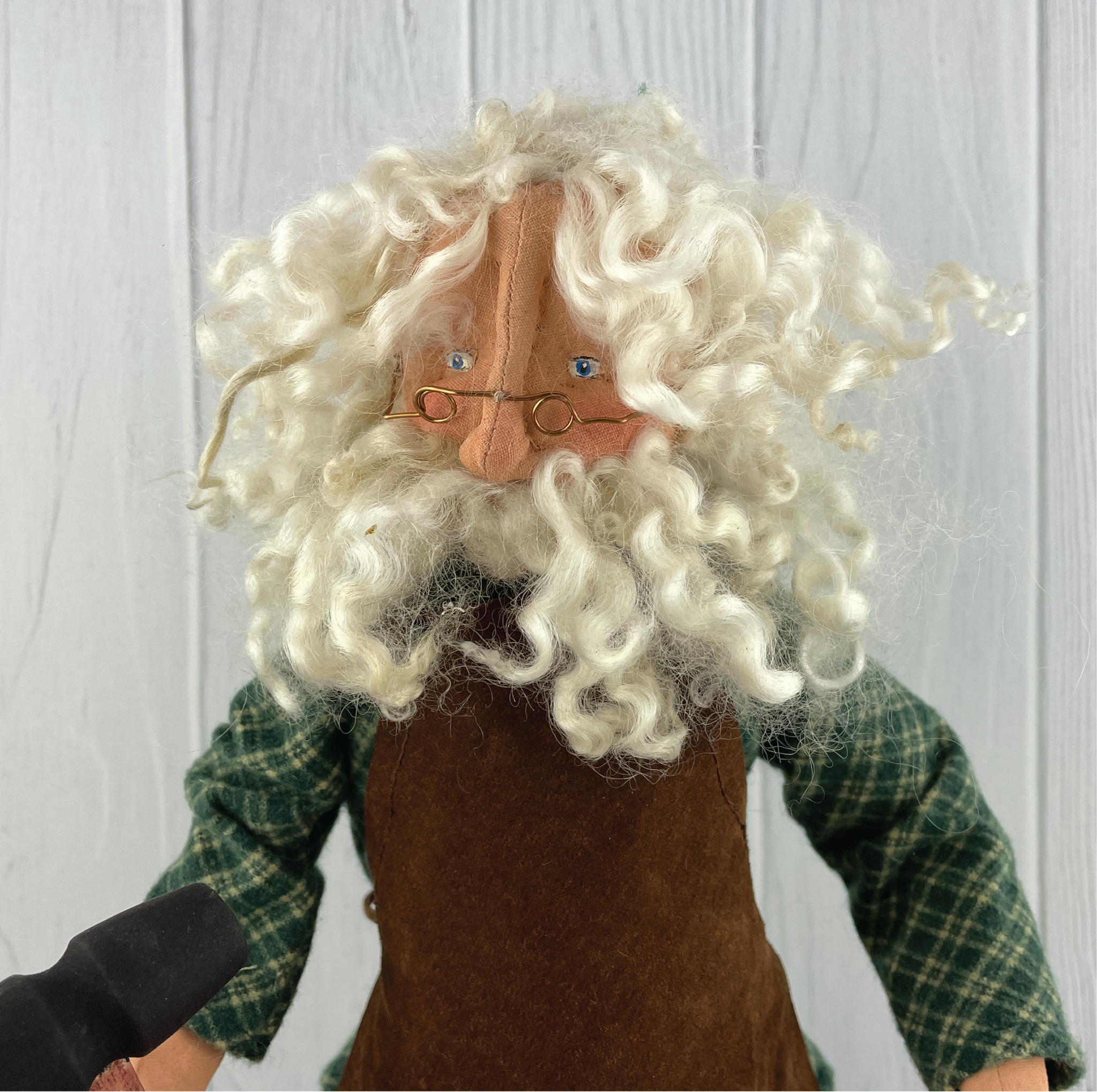 Workshop Santa, Old World Christmas Decorative Doll PDF