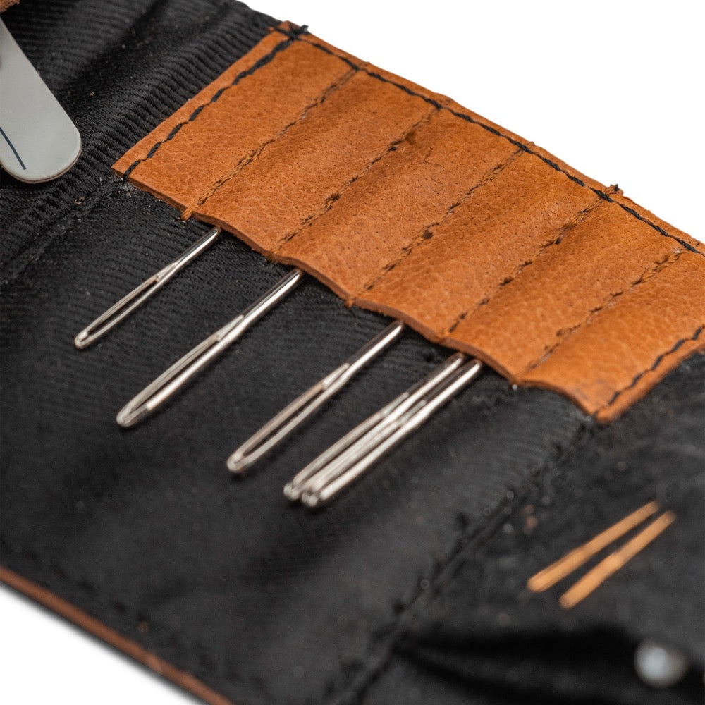 muud Carla Needle Case